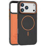 Celly Custodia Magsafe per iPhone 17 Nera in Policarbonato