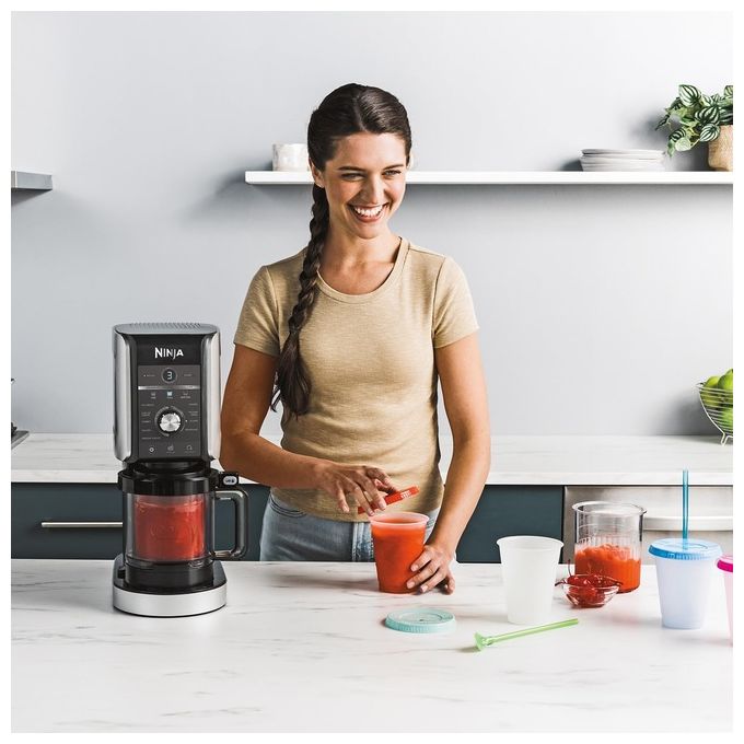 Ninja NC501EU CREAMi Deluxe Gelatiera 2,1 L 800 W 10 programmi 3 vaschette 709 ml timer digitale colore Nero Grigio