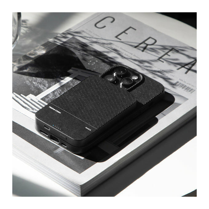 Native Union PB-5KMS-BLK-Q2 (Re)Classic Power Bank Magnetico Qi2 5000 mAh Ricarica Wireless 15W USB-C PD 20W colore Nero