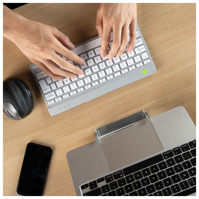 R-Go Tools, Tastiera Wireless, Compact Break, QWERTY Italiano, Bluetooth, Bianca