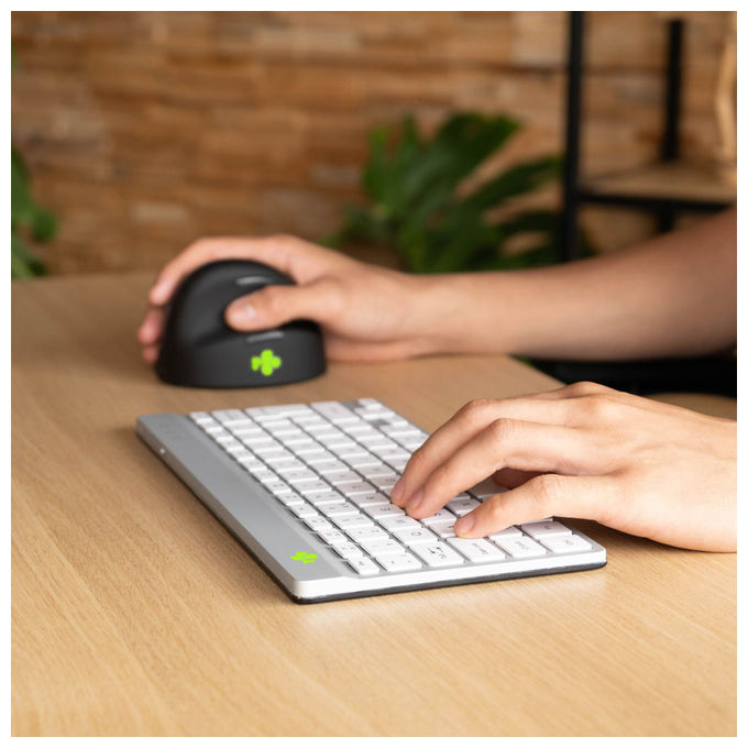 R-Go Tools, Tastiera Wireless, Compact Break, QWERTY Italiano, Bluetooth, Bianca