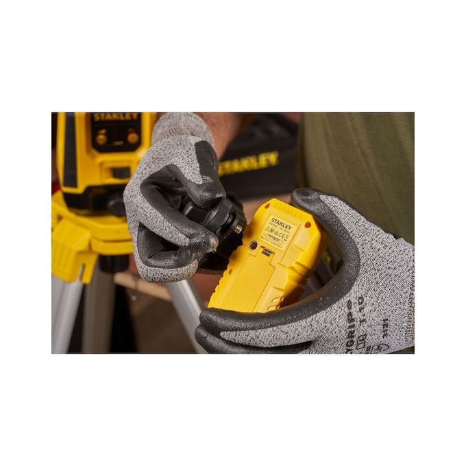 Stanley STHT77616-0 FATMAX Livella lineare laser 2 raggi portata 30 m precisione 2 mm-m autolivellante 3° colore Giallo