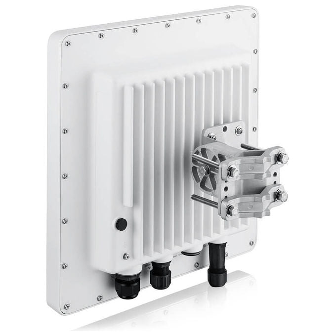 Zyxel WBE665S-EU0102F NebulaFlex Pro Access Point WiFi 7 TriRadio 4x4 Outdoor PoE 40W 1P LAN GbE 1P SFP+ IP67 colore Bianco