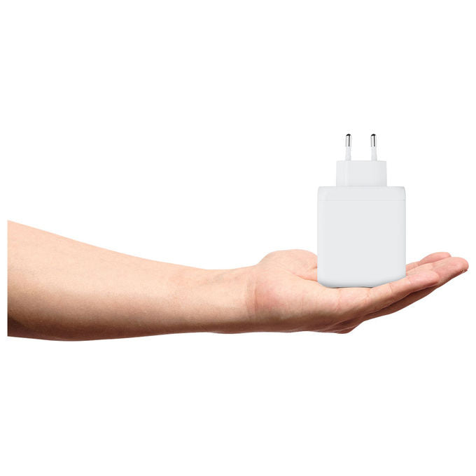 Xtorm XEC100 GaN2 Ultra Caricabatterie da Muro 100W 3 Porte 2x USB-C PD USB-A Quick Charge 3.0 colore Bianco