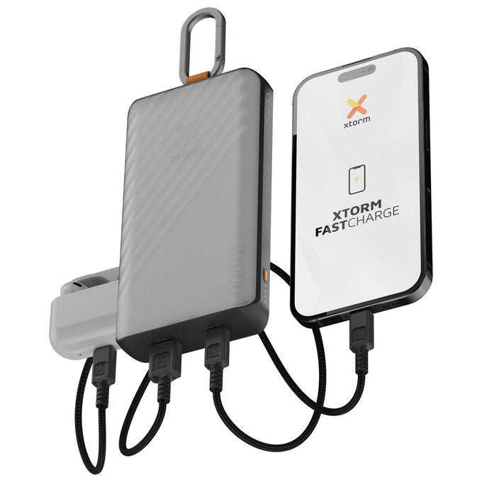 Xtorm XG2S101 Go2 Power Bank Solare 10000mAh 15W FastCharge USB-C USB-A con Torcia e Moschettone colore Nero